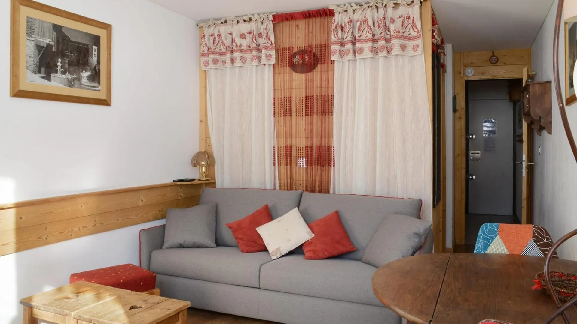 Studio Tout Confort Avec Cabine - Acces Direct Aux Pistes - Fr-1-181-2578 La Plagne Apartment